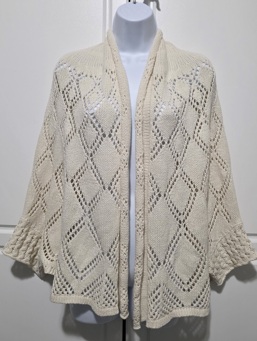 Angel of the North ANTHROPOLOGIE Cream Argyle Eyelet Knit Dolman Open Cardigan